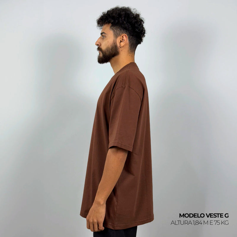 Camiseta Oversized Marrom